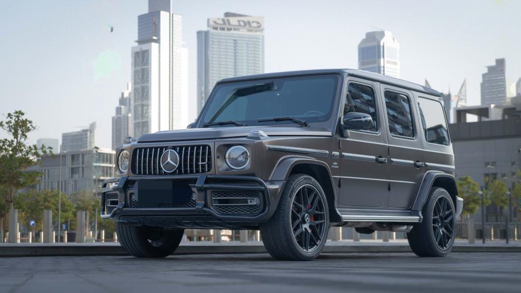 Mercedes G63 v8 with driver​