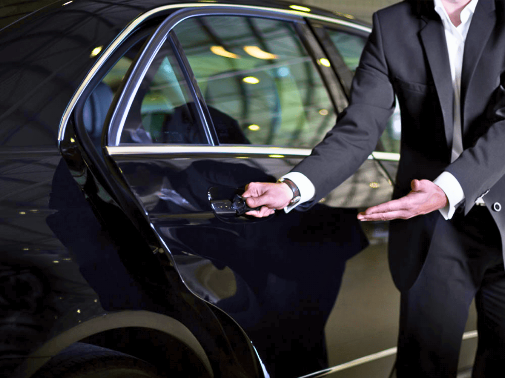 What is Chauffeur Driven Car Rental Service?