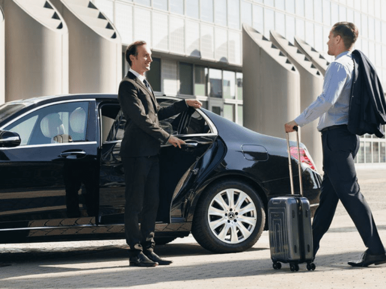 Requirements for Rent A Car With Driver as a Tourist in Dubai